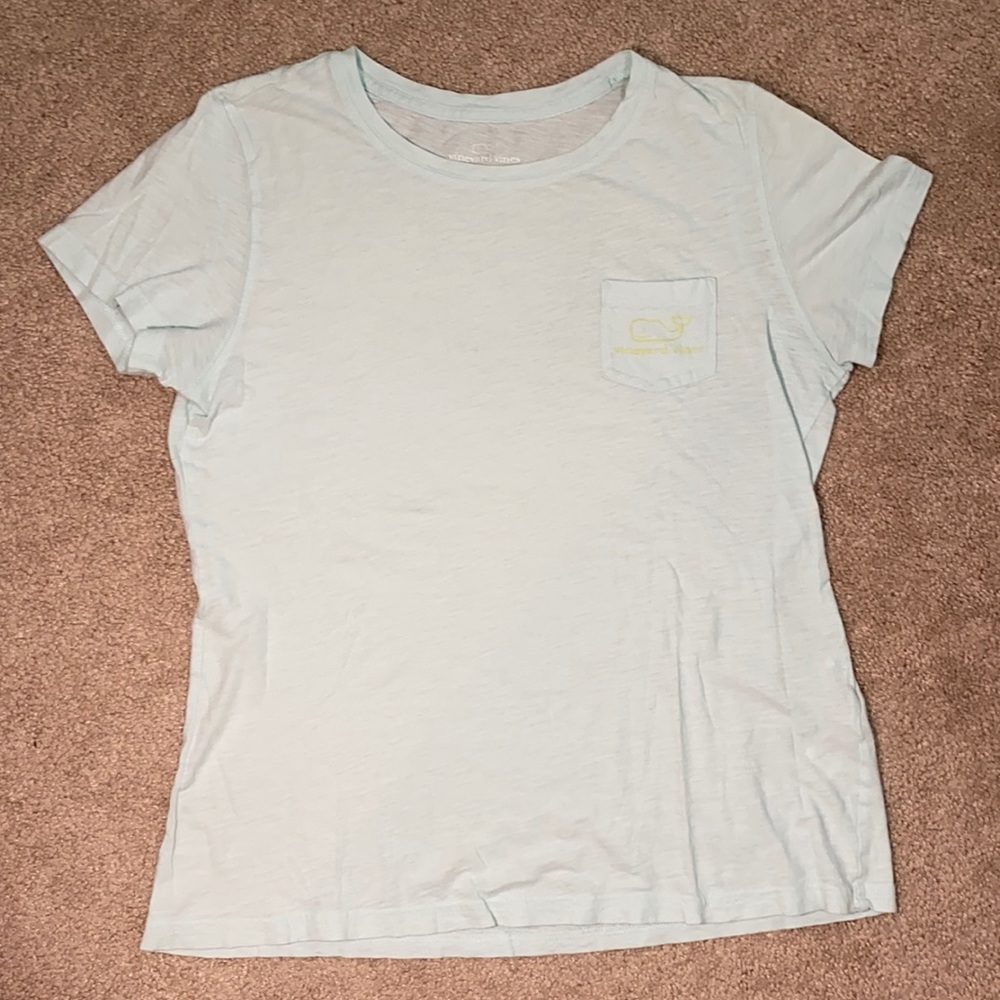 Women’s Vineyard Vines T-Shirt